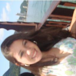 Libriana,determinada,luta ate o final pelo que quer,se apega rápido e ama seus amigos e principalmente sua família,e eternamente uma Luanete!