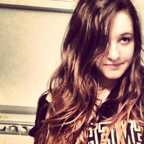 Diana8Mika8Dez's profile picture. Professional opinionist, ameteur revolutionary, pianist, writer.