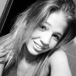Ninguém disse que ia ser fácil. Vai magoar, vai doer. Mas vai passar. Aliás, como tudo passou.