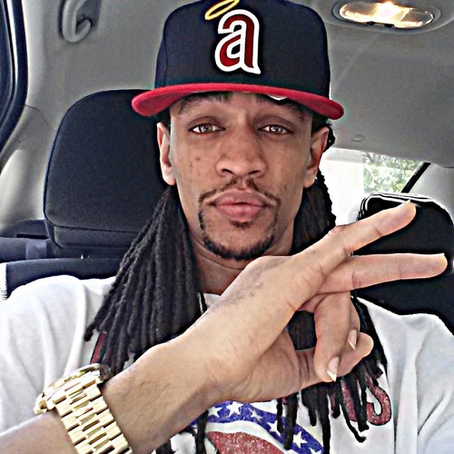 DSCCInJeanious's profile picture. C.E.O. of D.S.C.C. ®  // Clothing Line Providing Injeanious Apparel - In·jea·nious : Marked by Originality, Resourcefulness, & Cleverness in Execution!