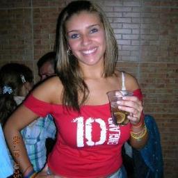 Your regular Italian girl living in the Bronx #Nets thooo Cuny Hunter College - Science &Math NY. Cardozo High School. I'll admit I play vid games now and then