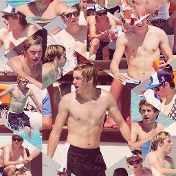 MUST FOLLOW @saallsabila & @narryhorn . I follow you