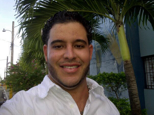 Thelirical01's profile picture. Nací el 1 de noviembre d 1984 en el municipio de villa tapia amante de la música de to2 tipo llegar a ser una persona trinfadora.