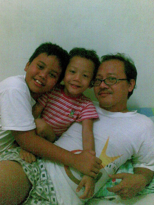 dedyhendra's profile picture. 