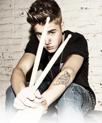 I got the Bieber Fever and there is no cure ~Carly follows~ I love you @justinbieber i will always support you. #BELIEVETourPortland 10.8.12 #FollowMeJustin