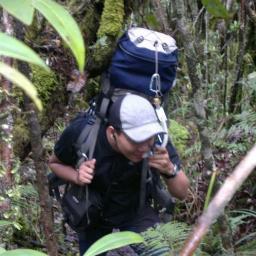 Bermimpilah tentang apa yang
ingin kita impikan, karena kita hanya memiliki satu
kehidupan dan satu kesempatan
untuk melakukan hal-hal yang ingin
kita lakukan