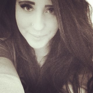 Instagram; _shaunaleannex