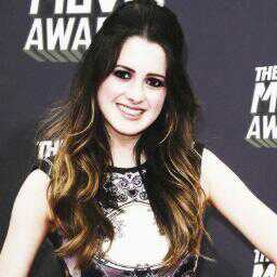 Hey, I'm Laura Marano. 17, obsessed with GoGurt and I love giving compliments to... everyone! :D **Taken by the cutie, @HaRossR5 (;**