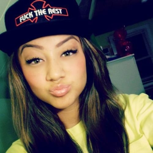 I graduated from USC Go GameCocks. I'm a very outgoing country girl but very pretty as we all can see. Ok enough about me just follow me