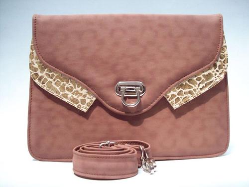 LamriaColection's profile picture. Menjual Tas & Dompet Berkualitas :D