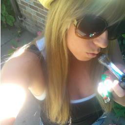 siochana209's profile picture. life is to short so love the one ya got, cause ya might get run over or ya might get shot. #ninernation #adrenalinejunKie #herbalenthusiast