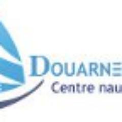 Ecole de voile (dériveurs, catamaran et planche à voile) à partir de 4 ans. Classes de mer. Voile Scolaire et Collège. Hébergement et formation.