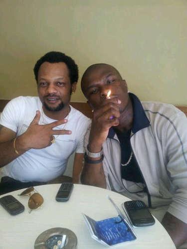 dig128's profile picture. Look up to God everyday of your life coz that is what I do...