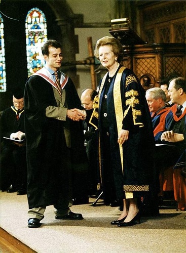university of buckingham
political science and modern hıstory
BYS -vice chairman
pulses-tourism-logistics-free trade-property