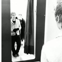 ThomasFontanges's profile picture. J'ai pas la moitié de leur ages, ils ont pas le quart de mon talent.