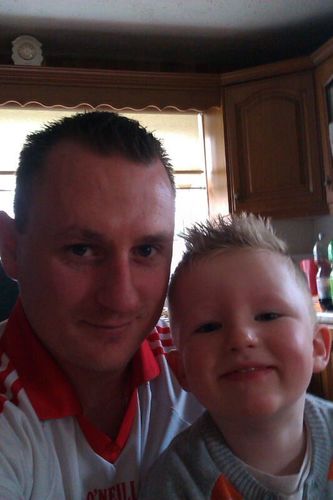 lisbuck27's profile picture. 