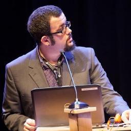 andreatua's profile picture. 