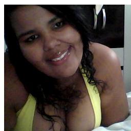 Não espere até amanha para dizer o quanto você ama alguém.
O amanhã pode não chegar para você ou essa pessoa.
Dizer “Eu te amo” não é vergonha