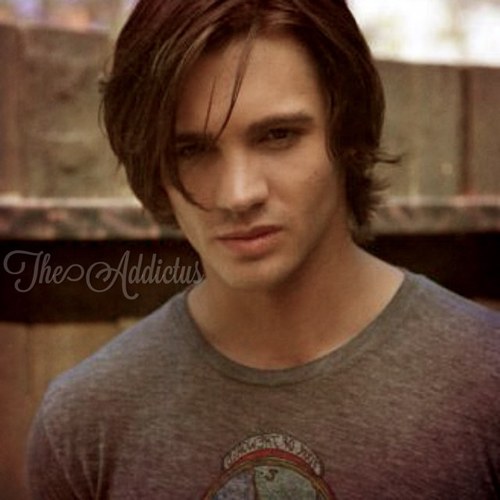 Some are bound by the secrets they protect, most are bound by the addictions they select. 

[Roleplay Account | #TVD| All Human SL]