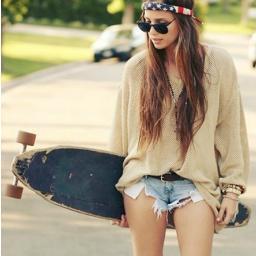 Hi, I'm single. Just follow me x 3 
#STAY WEIRD
#STAY STRONG
#STAY REAL
#STAY YOURSELF