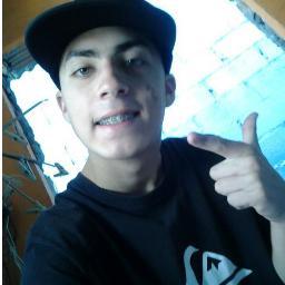 Soooolteiro e Preeecisando de Caaarinho ? Tenho 16 anos . Solteiro Quereeno Alguem comigo . ?
http://t.co/eXoVEZJ9f6