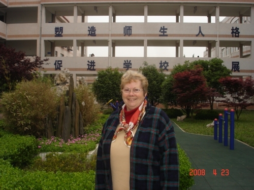 helenfchina's profile picture. 