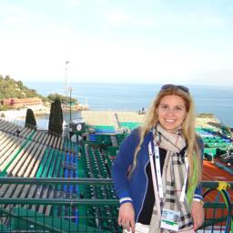 Freelance tennis journalist and correspondent.  Teacher of Italian language and litterature at Aix-Marseille Université