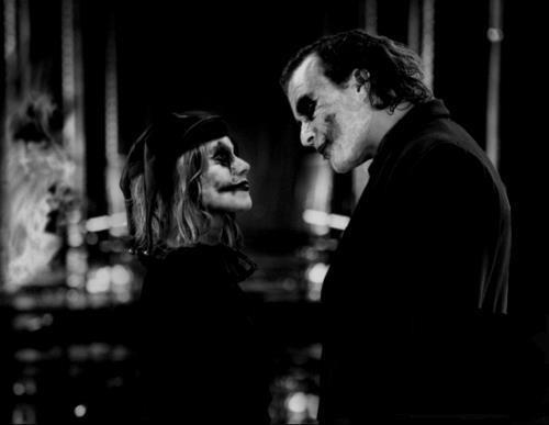 Fatos jovens, amores, crises e etc. Sigam, sigo todos de volta. (: