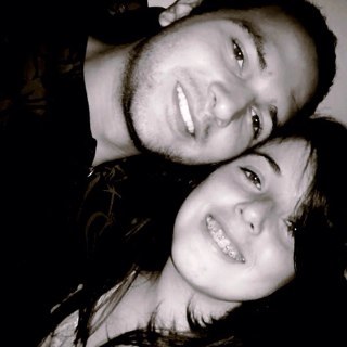 Sou como você me vê. Posso ser leve como uma brisa ou forte como uma ventania, depende de quando e como você me vê passar.
