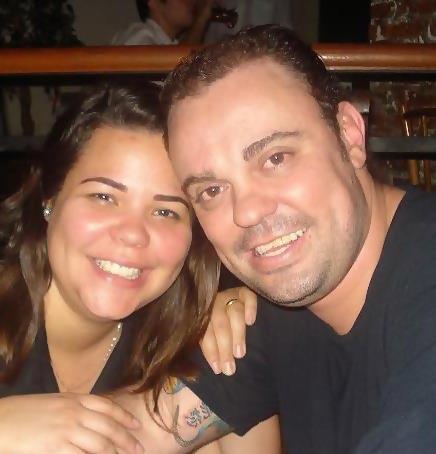 Um delicioso mix de açaí com mais 18 frutas formam a linha de produtos da MonaVie.Nossas bebidas premium de açaí têm uma proposta. Face: http://t.co/glMw5AeP3A