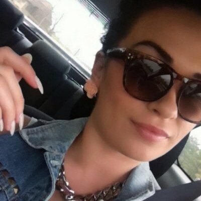 Profile Picture of Nicole ♡ Frees (@JustNicolexo) on Twitter