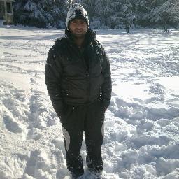 RaviKum33235478's profile picture. 