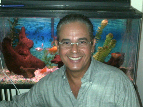Dominicano, Administrador de Empresa, Emprendedor y me gustan  los deportes en especialel Golf y el Tiro entre mis deportes favoritos