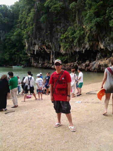 Think creative, be different and lead the world B-)
