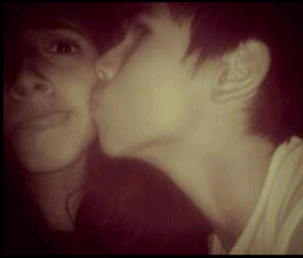 Cometer errores es de humanos, no volver a cometerlos es de Sabios!                        Sigueme ii te siigo!!*---*