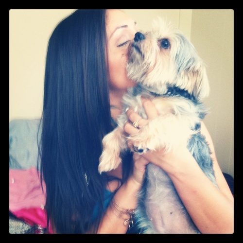 AngieMGsix's profile picture. 