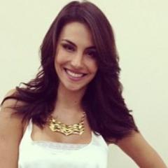 Eu não consigo resumir oque sinto por ti em apenas 158 caracteres porque oque eu sinto não da pra descrever 
É Amor é tudo TE AMO MINHA LINDA @MelFronckowiak