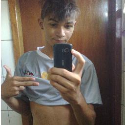 Hoje Estou Feliz Poor Quee Sonhei Coom Você ... Amanha Posso Chorar Por Naoo Podeer Tee Veer ♫♫... 
 Charlie Brown Jr.