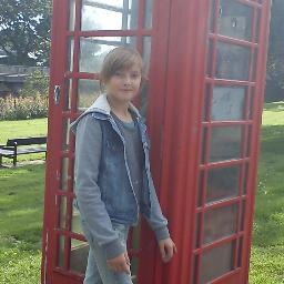 EmzB2012's profile picture. 