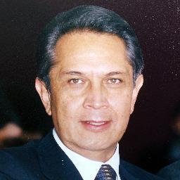 Ex Gobernador del Estado de Michoacán