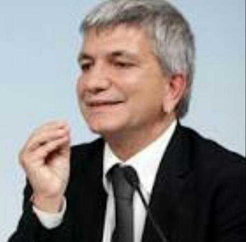 s_vendola's profile picture. Siamo sistematicamente massificati in questa società che sussume in sovrastrutture solitarie. Non temo l'Europa, temo di dire transustanziazione.