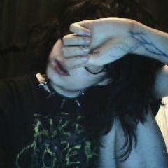 backupkathsta's profile picture. back up gay