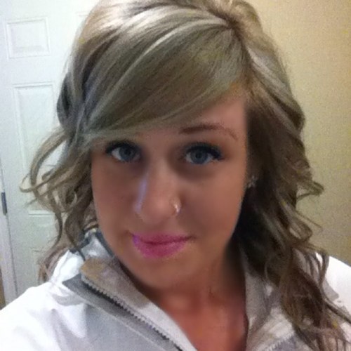 alexa_king28's profile picture. 