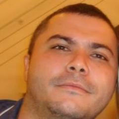 lorah invadindo aki--Meme é o cara+legal e divertido q eu já conheci mto amigo, leal e simples ter a amizade desse cara é um privilégio.