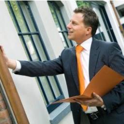 Landelijk netwerk van aankoop makelaars in Nederland. Onafhankelijk werkzaam. Koopt aan bij RE/MAX | VBO | NVM of VastgoedPRO Makelaar