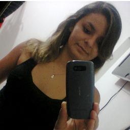Sou uma pessoa muito divertida,sincera e amiga!