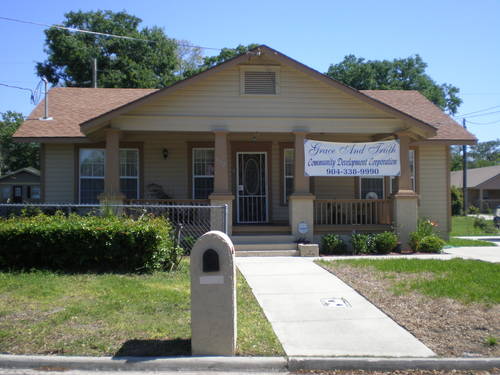 Building Dreams, Changing Communities