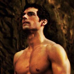 BlakeTylerLA's profile picture. Blake Tyler || 18 || cousin to Kylie and Haley, funny, doesn't care what people think of him, flirty|| Single