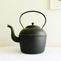 Shabby? I beg to differ - Chic? Always! Cute vintage home decor by Sophia x