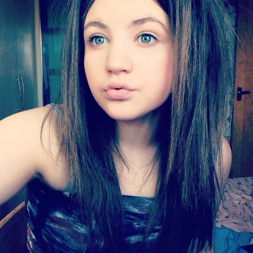 ellebitchez's profile picture. i like food. i love my followers! #teamfollowback! welsh, directioner, rita ora, james arthur.. ☮